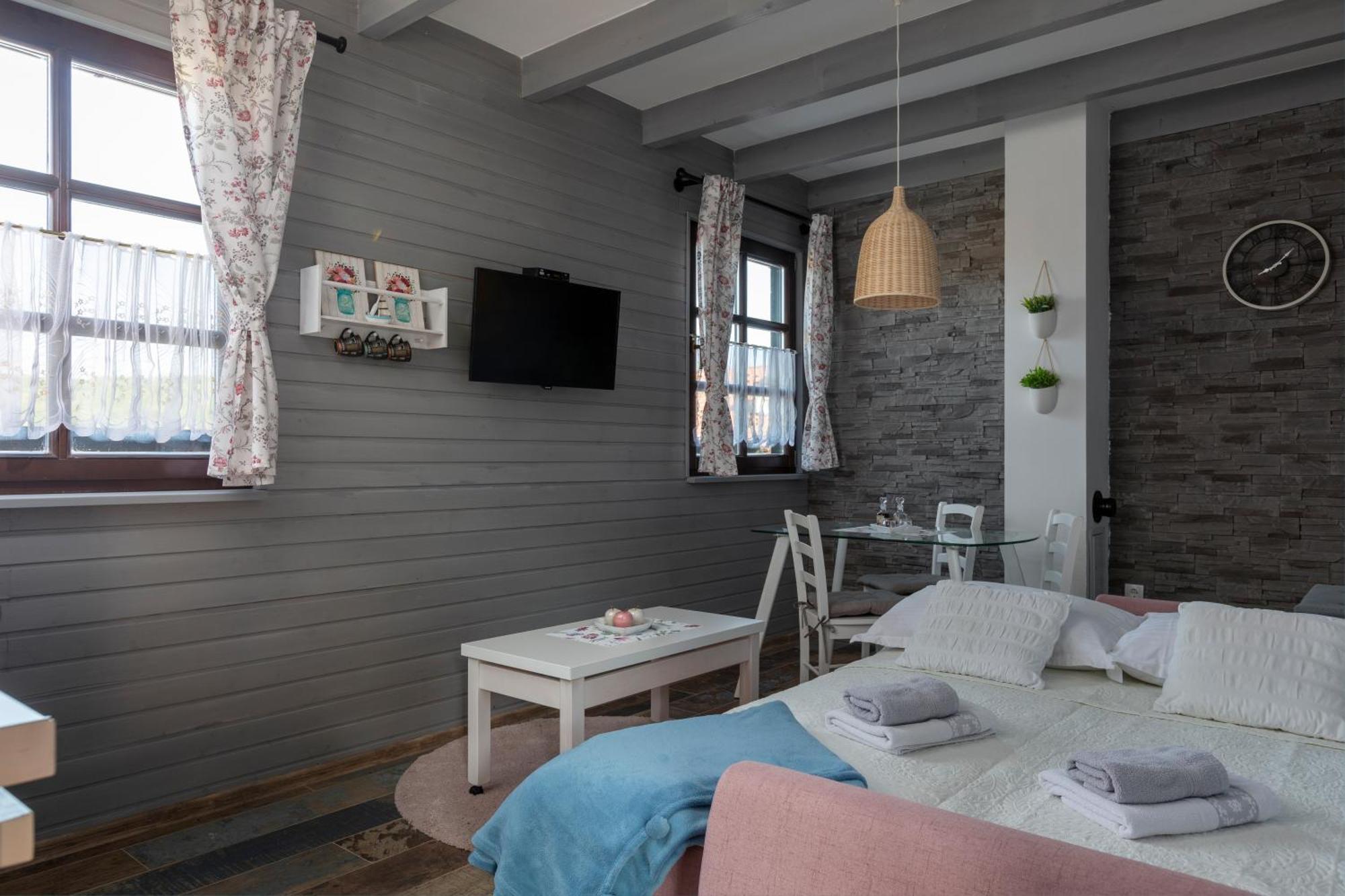 Apartmani Ivanka ラコヴィツァ エクステリア 写真