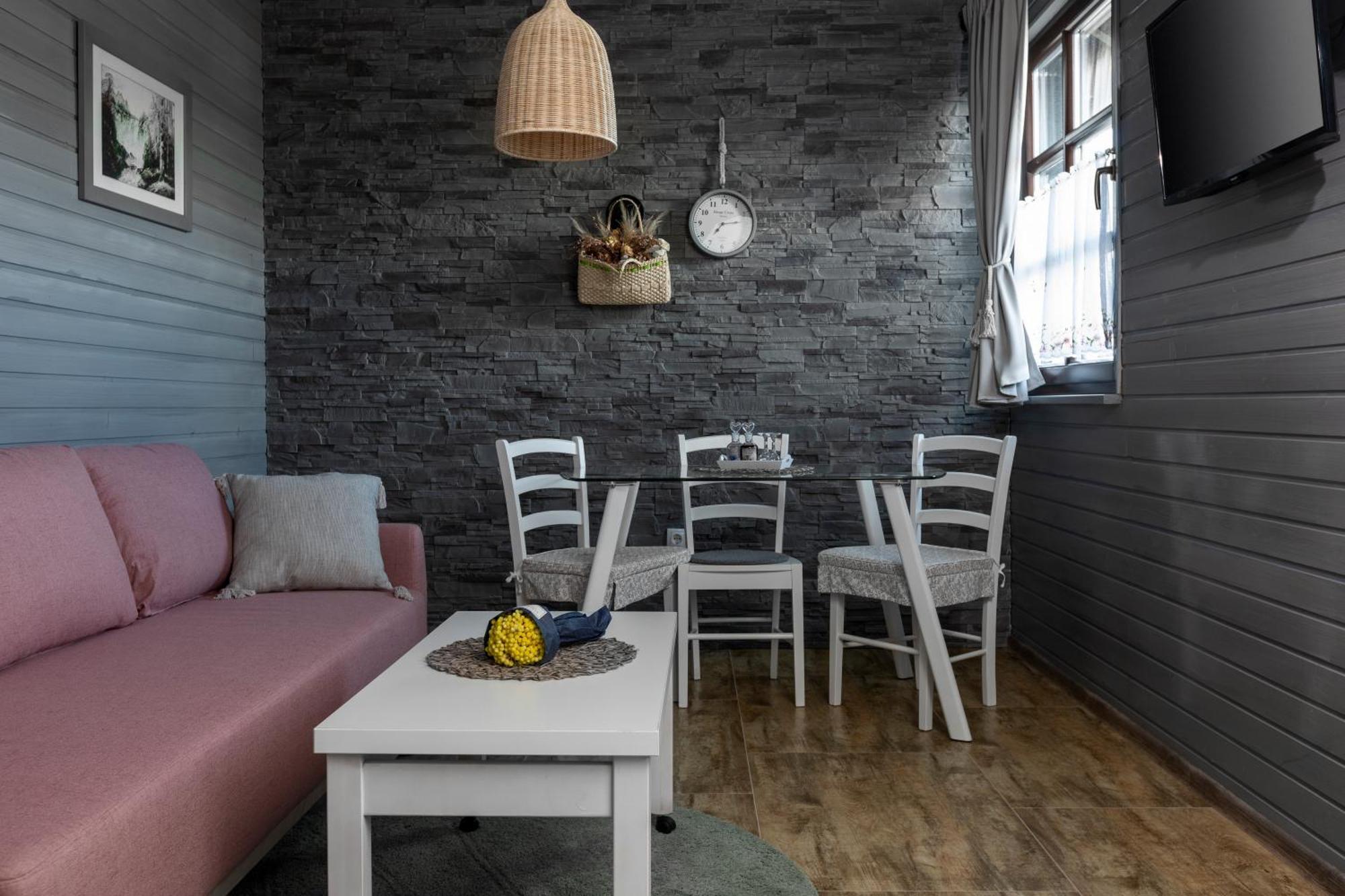 Apartmani Ivanka ラコヴィツァ エクステリア 写真
