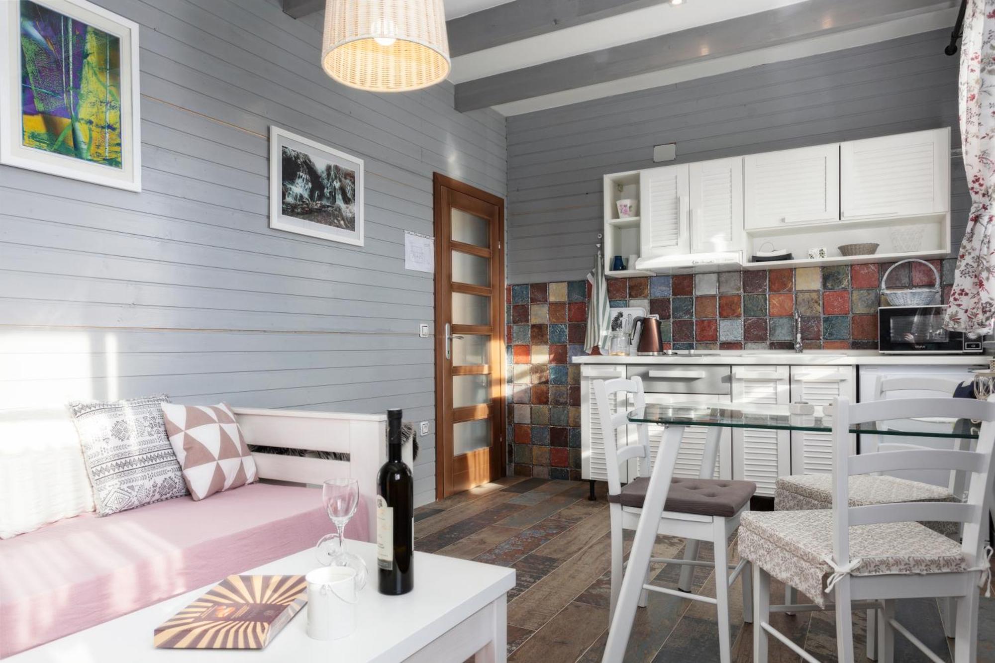 Apartmani Ivanka ラコヴィツァ エクステリア 写真